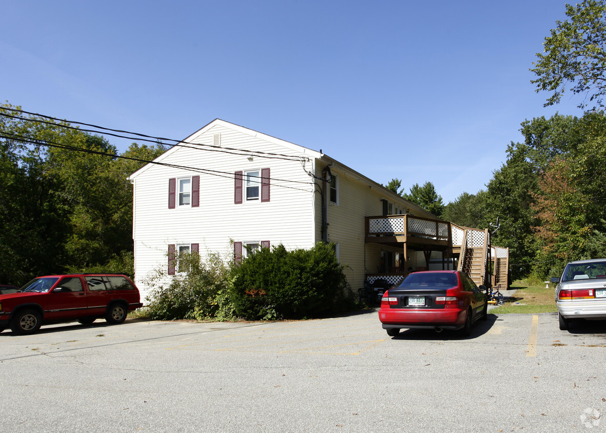 Building - Hillcrest Candia Apartments