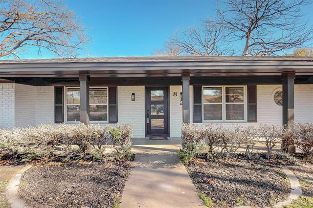 Building Photo - 820 Bedford Ct W