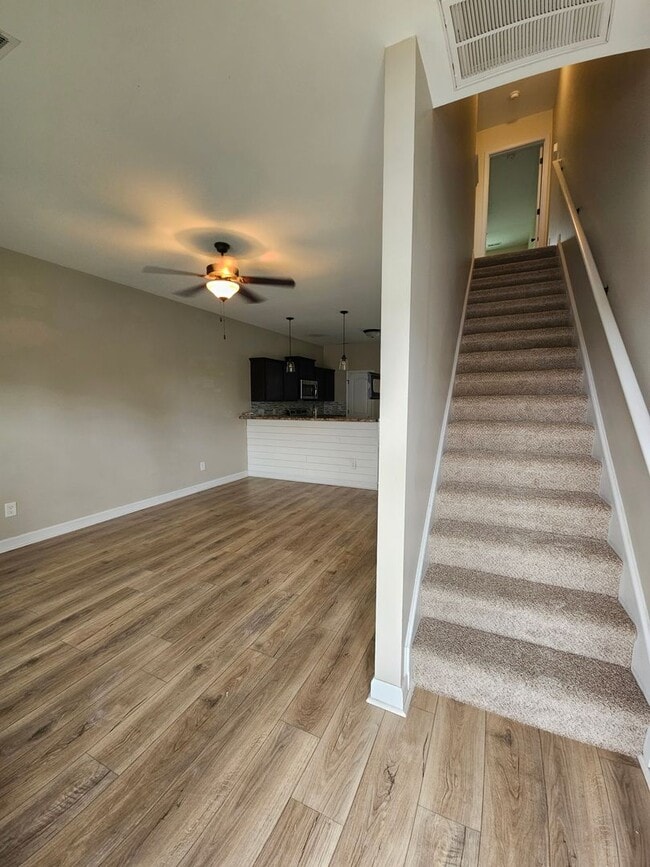 Building Photo - 511 Justice Farm Dr