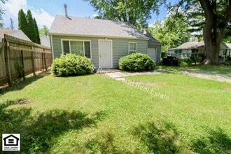 Building Photo - 3406 Illamna Ave