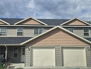Building Photo - 3204 SK Loop