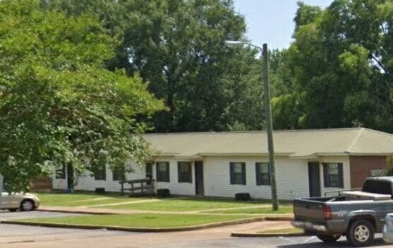 Primary Photo - 1043 Whiskey Run Rd