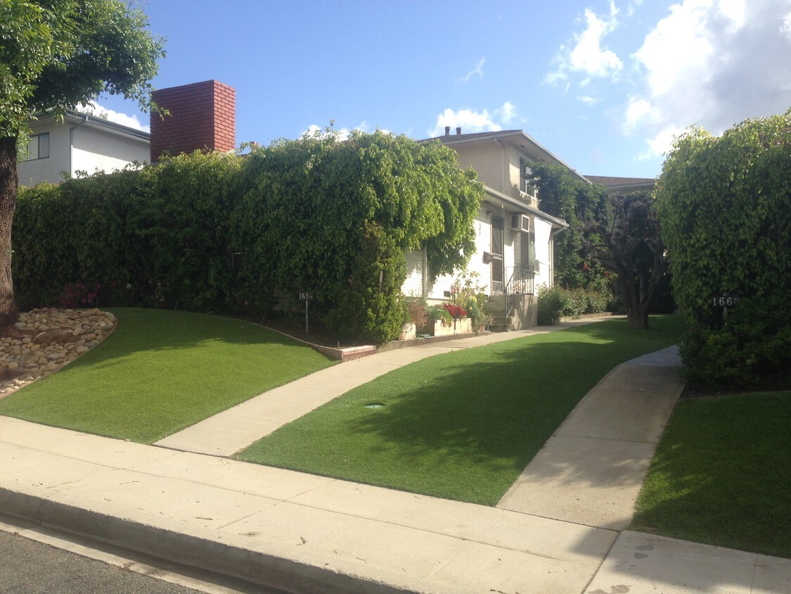 Foto principal - 1660 Amberwood Dr