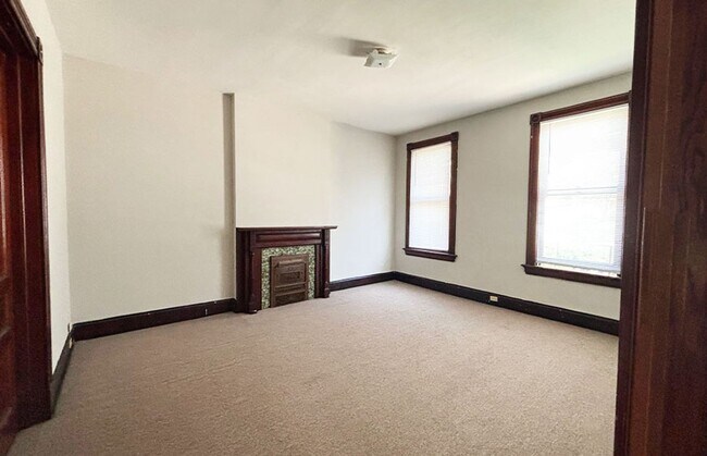 Foto del edificio - 511 Lowell Ave