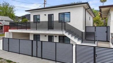 Building Photo - 112 N Kenneth Rd