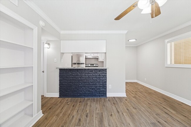 Foto del edificio - 201 Emerson St