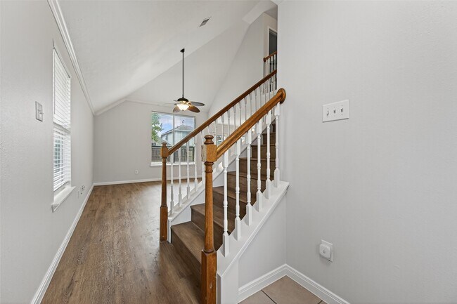 Building Photo - 10826 Aly Trace Ct