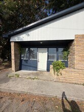 Building Photo - 3690 US-17
