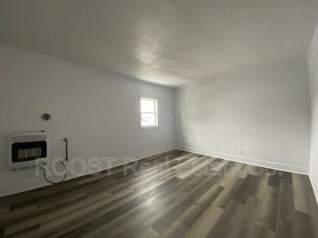 Foto del edificio - 124 S Chillicothe St