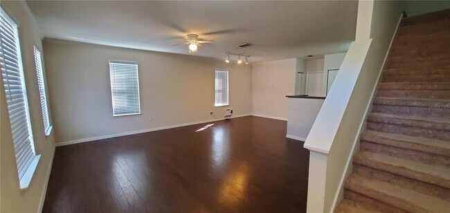 Building Photo - 735 Siena Palm Dr