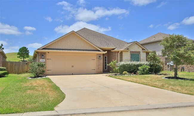 Foto del edificio - 20559 Iron Seat Dr