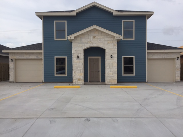 front of building - 20490 Westfield Dr