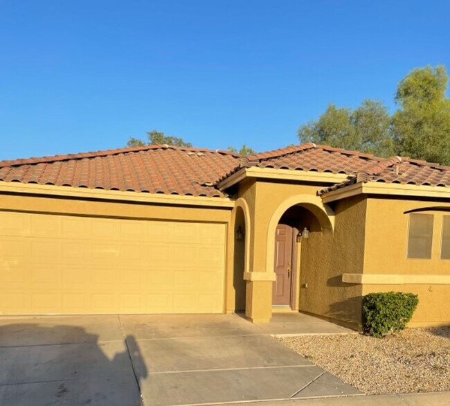 Foto del edificio - COMING SOON! FRESHLY PAINTED INTERIOR! Great Home in Desirable Sheely Farms Neighborhood!