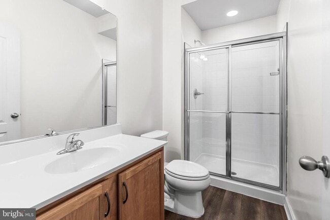 Building Photo - 6202 Davinci St