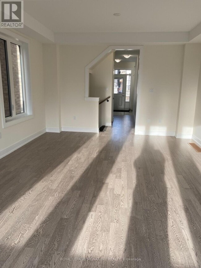 Building Photo - 26 Mundell Rd