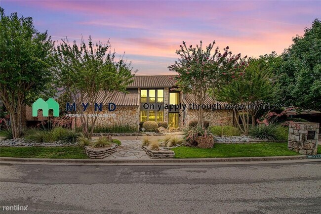 Building Photo - 4 br, 4 bath House - 2320 Castle Rock Rd