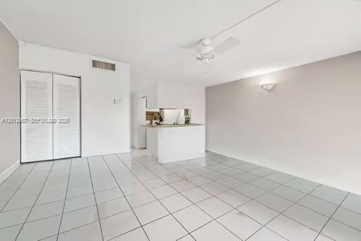Foto del edificio - 7151 Miami Lakes Dr