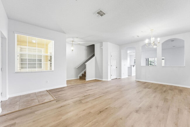 Foto del edificio - 2795 Oakwater Dr