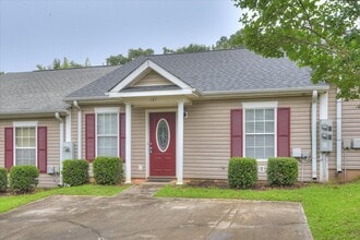 Building Photo - 121 Mel Ville