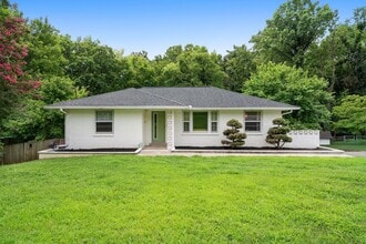 Building Photo - 3363 Mimosa Dr