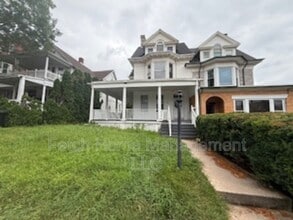 Building Photo - 436 Linden Ave