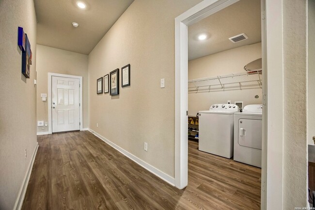 Building Photo - 10771 Francisco Way