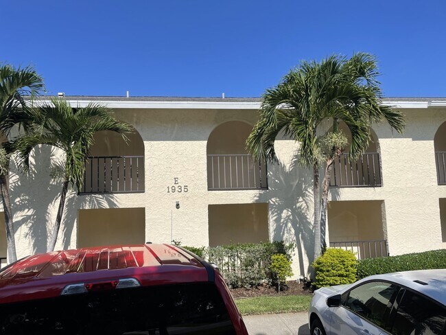 Building Photo - 1935 Cobia Dr