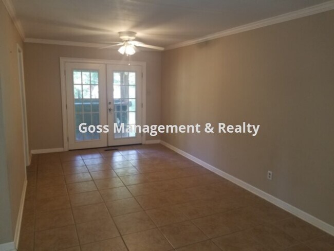 Building Photo - 8806 Mayflower Rd