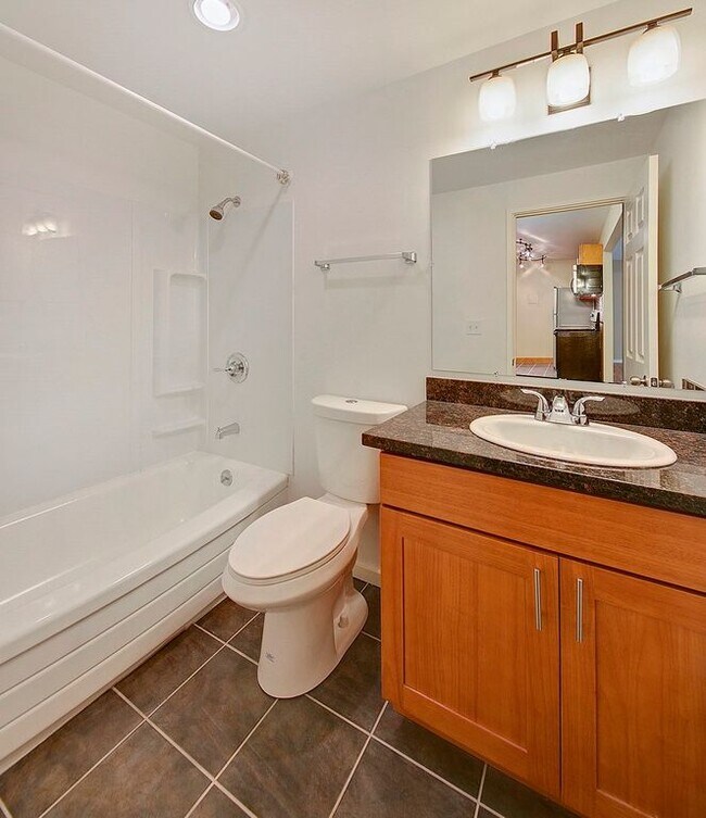 Foto del edificio - 6503 19th Ave NW