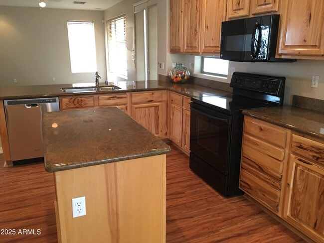 Foto del edificio - 164 W Goldfinch Way