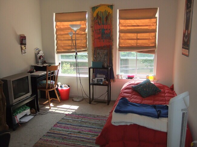 Foto del edificio - 333 N Front St