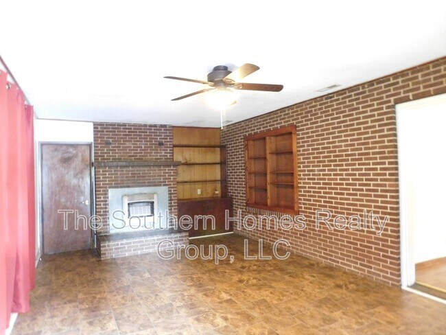 Foto del edificio - 721 County Rd 119