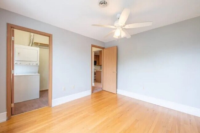 Foto del edificio - Chetwynd Place Apartments