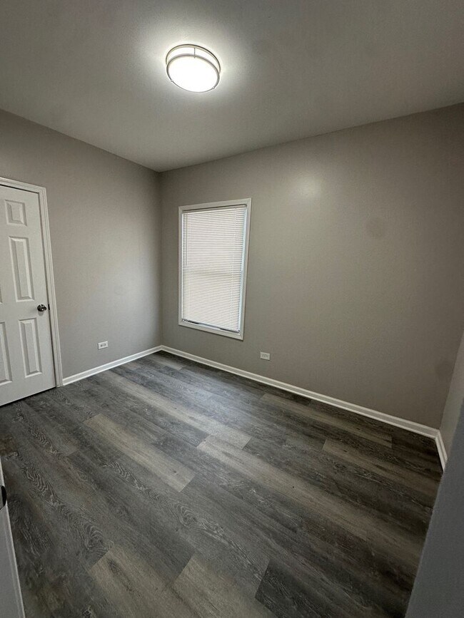 Building Photo - Welcome Home