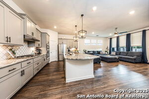 Foto del edificio - 1510 Escarpment Rd