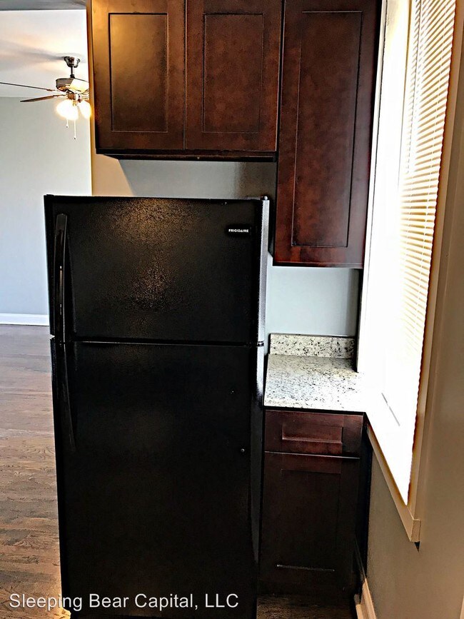 Foto del edificio - 5610 S Michigan Ave