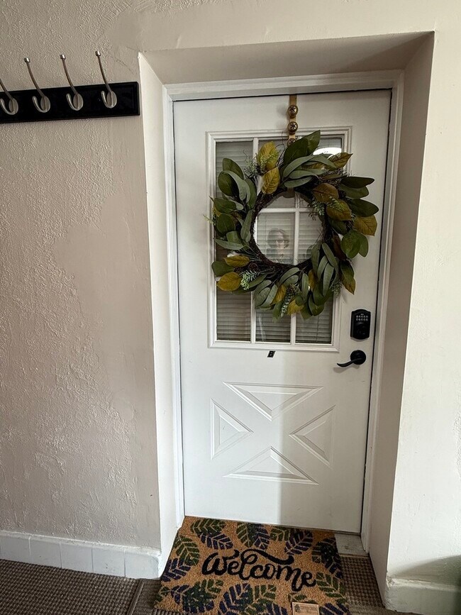 Foto del edificio - 6010 W Seminole St