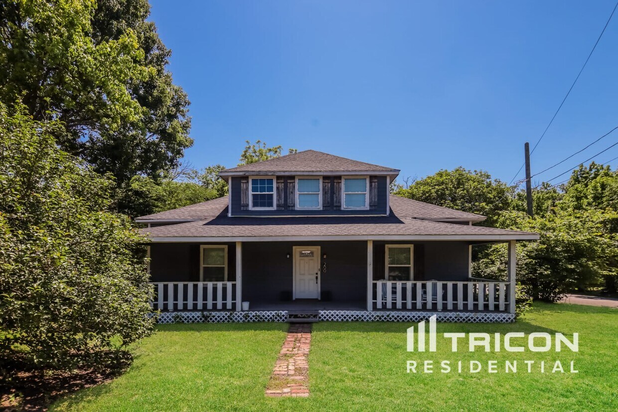Foto principal - 200 Dunn St