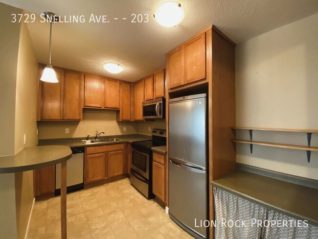 Foto del edificio - Tranquil Living on Snelling Ave for $975/m...