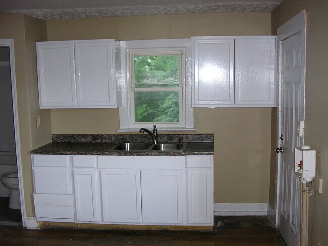 Building Photo - 1275 Durbin Dr