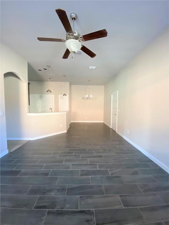 Building Photo - 210 Hidden Springs Dr