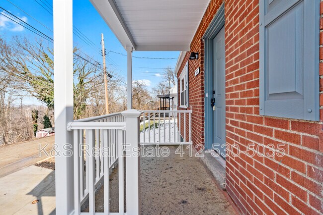 Foto del edificio - 4484 Scherling St