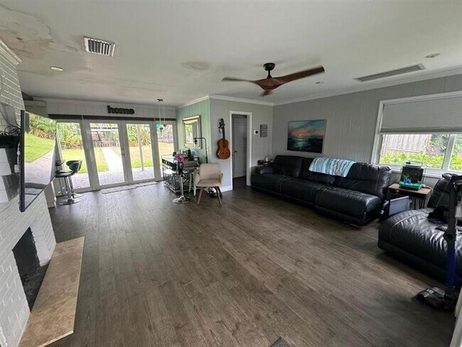 Foto del edificio - 1509 NE 35th St