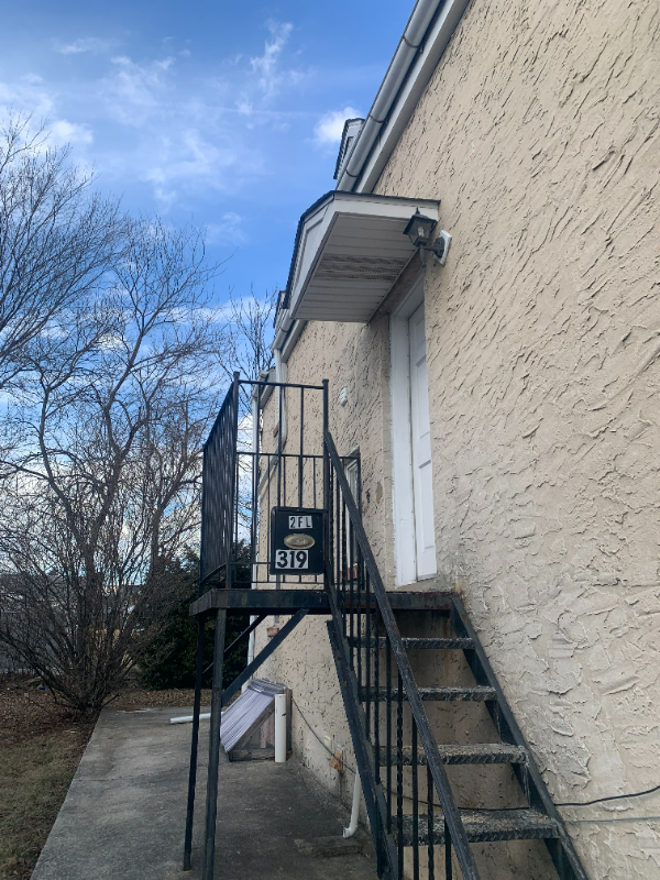 Foto principal - 319 MacDade Boulevard