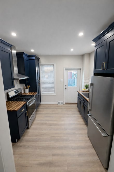 Building Photo - 418 Liberty St