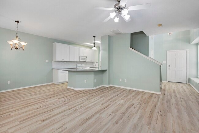 Building Photo - 98 E Stedhill Loop