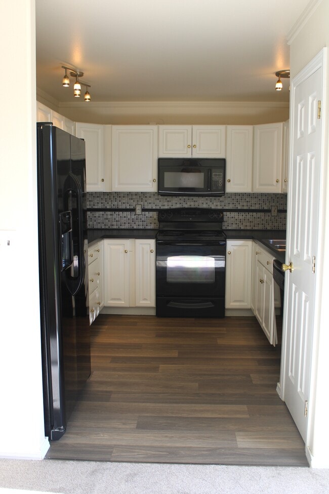 Building Photo - 1497 Trisha Way