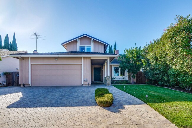 Foto del edificio - Remodeled Home- Gas Range- Double Pane Win...