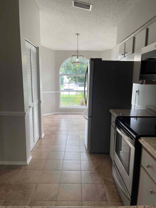 Foto del edificio - 11218 Scotchwood Dr