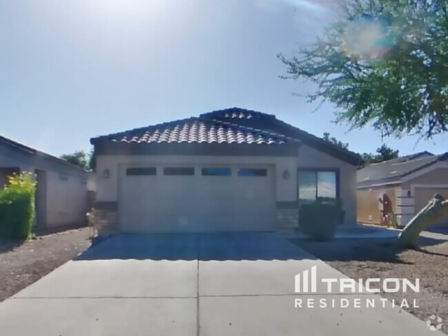 Building Photo - 39391 N Parisi Cir